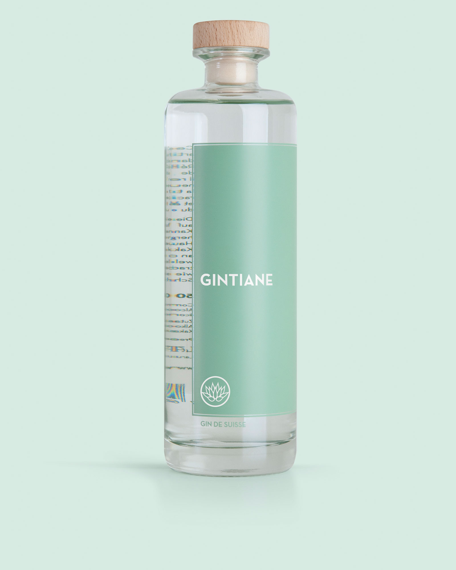 larusee-gintiane-50cl-closeup