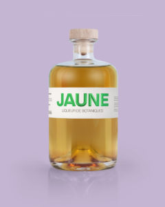 larusee-jaune-liqueur-70cl-closeup